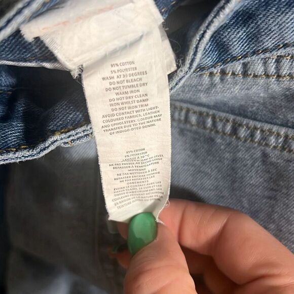 ✨Nasty Gal High Rise Inside Out Blue Wash Contrast Tapered Leg Mom Sz 8 Jeans✨ - Picture 8 of 8